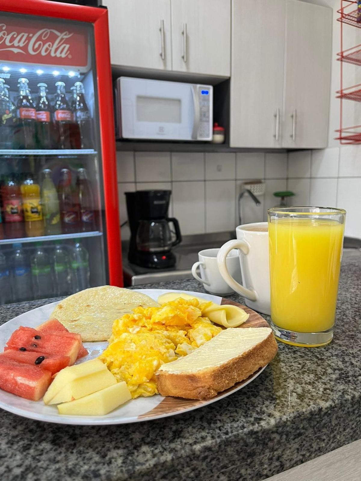 Hotel Inter Del Cafe 페레이라 외부 사진